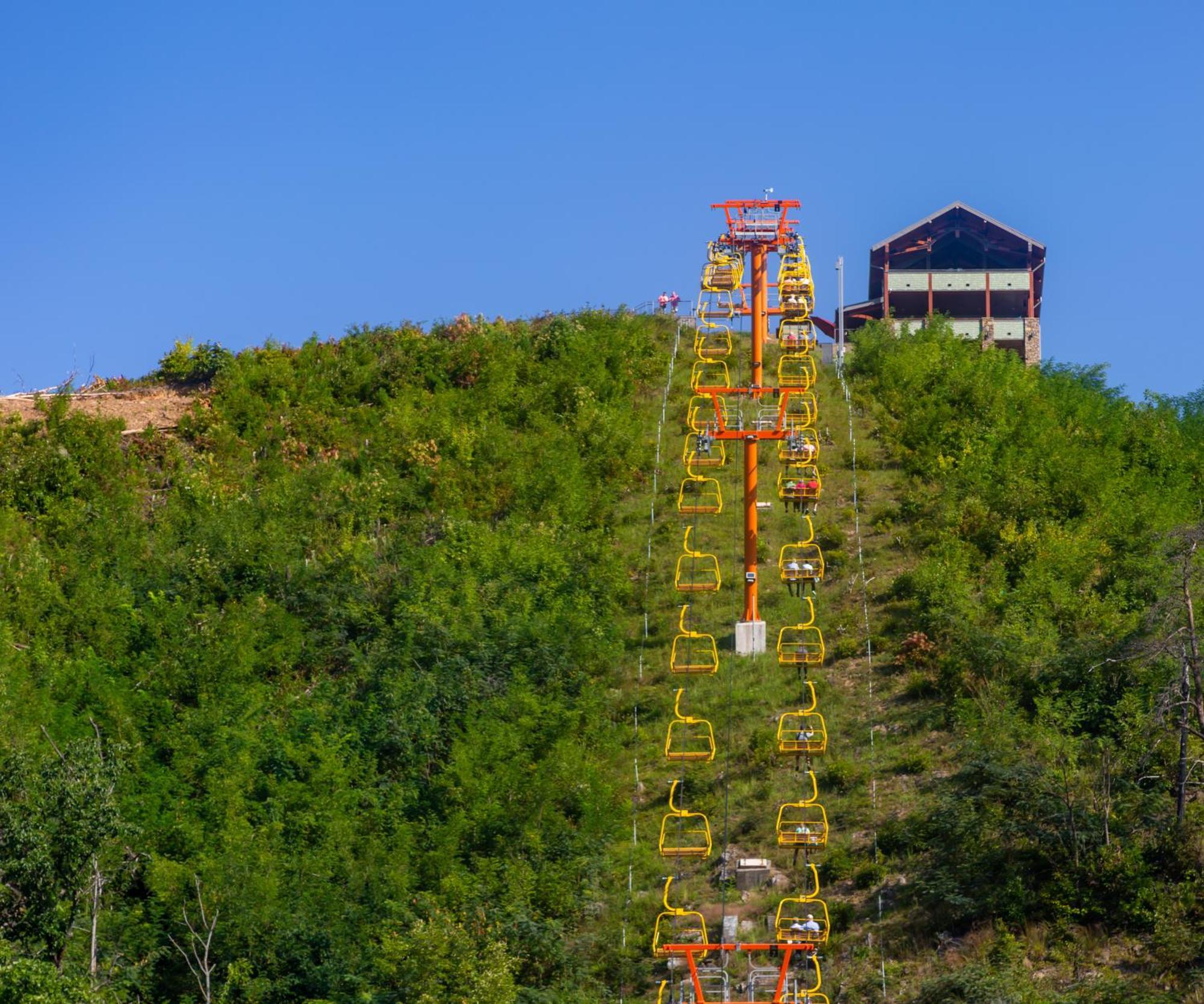 Majestic Splash- 8 Bedroom, Indoor Pool, Hot Tub, 1089 Free Tickets Each Paid Day, Dollywood Sevierville Exterior foto